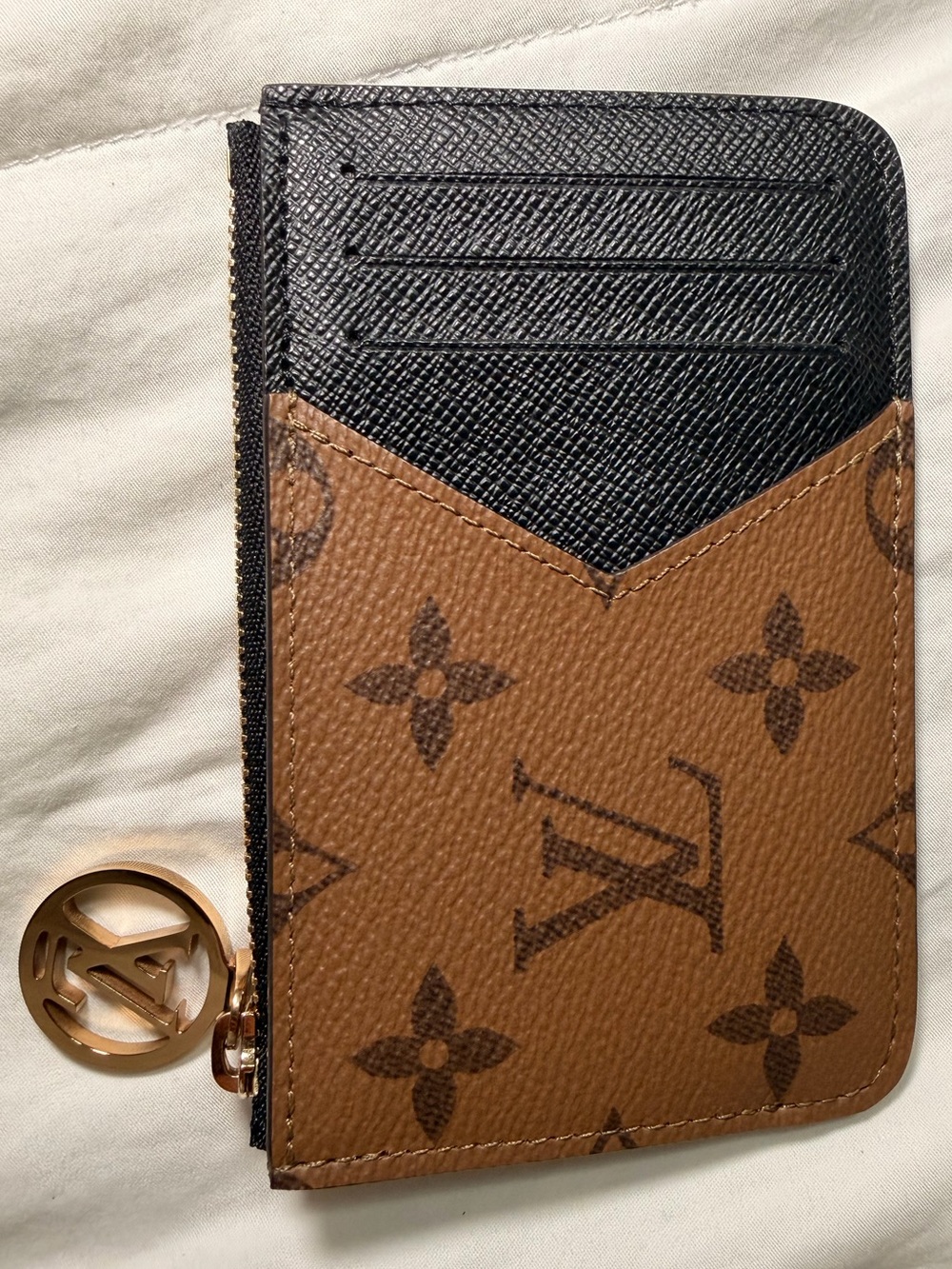 Louis Vuitton Romy Reverse Monogram Card Holder - Picture 5 of 12